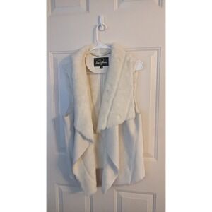 Sam Edleman Faux Fur/Faux Suede White, Large Winter Holiday Christmas